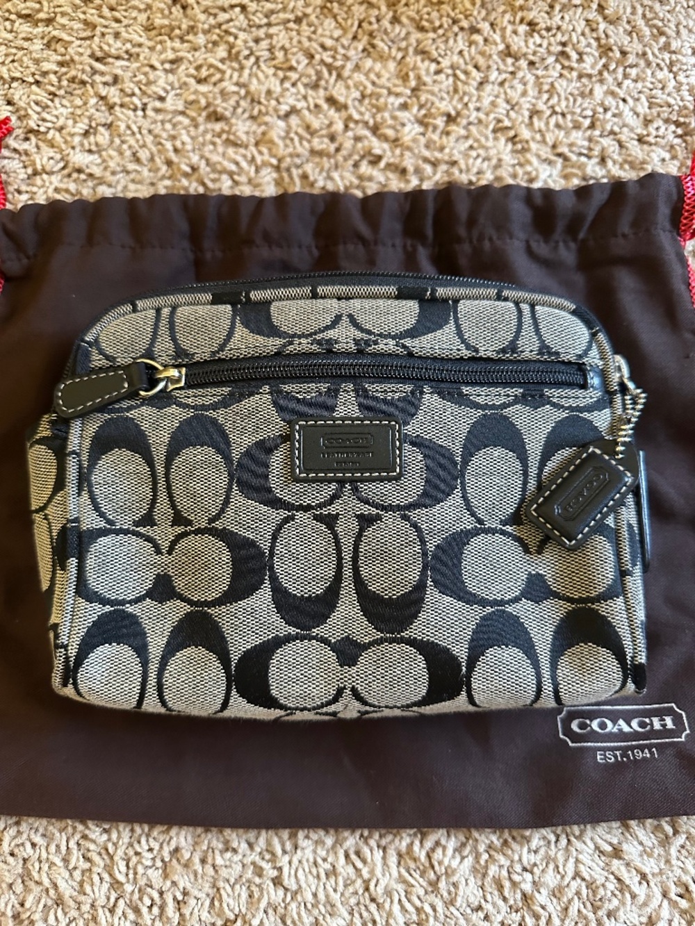Coach cosmetics Signature bag small